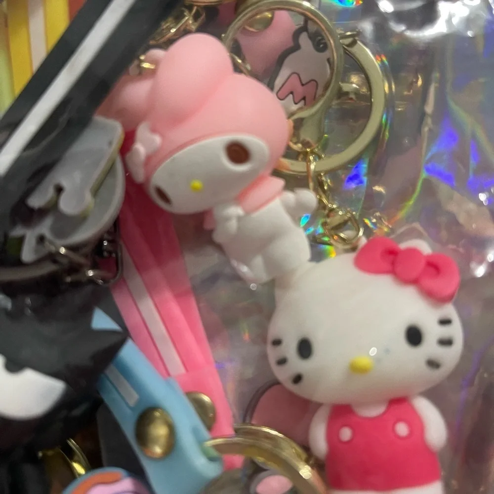 Sanrio-Themed Keychains - Adorable and Perfect for Gifts! 🎀✨